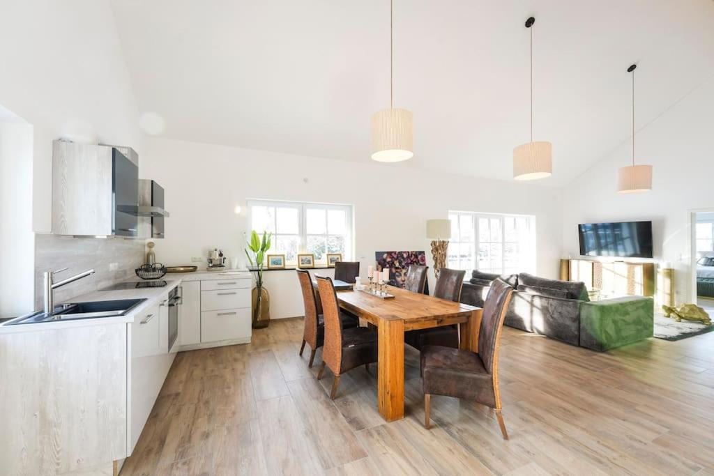 Loft “Samuel” Apartment Utting am Ammersee Ngoại thất bức ảnh